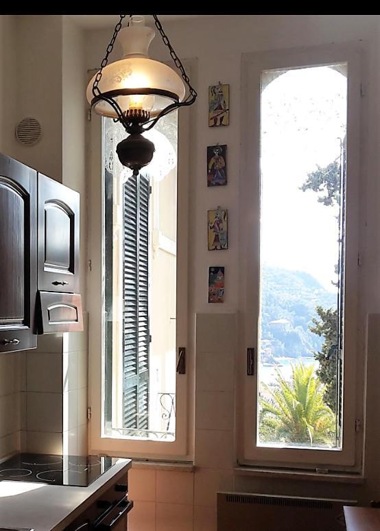 Elegant And Sea View Excelsior Apartment Levanto Esterno foto